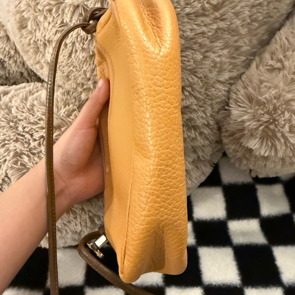 Loewe Caramel Leather Crossbody Bag - Picture 3 of 10